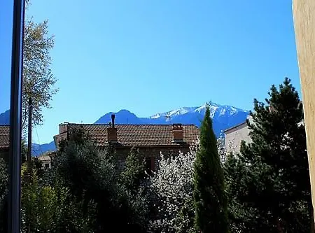Les Loges De La Suite Prades  Exterior photo